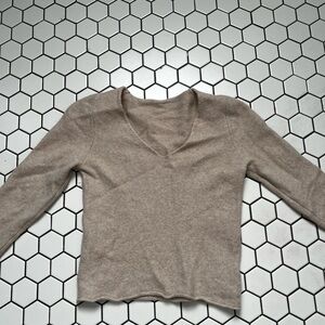tan brandy melville sweater
